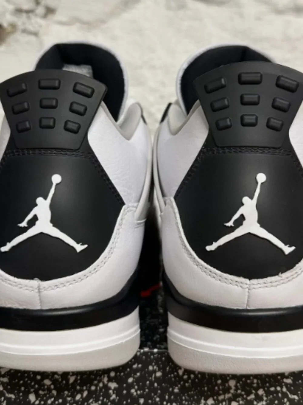 Air Jordan 4 Retro 'Military Black'